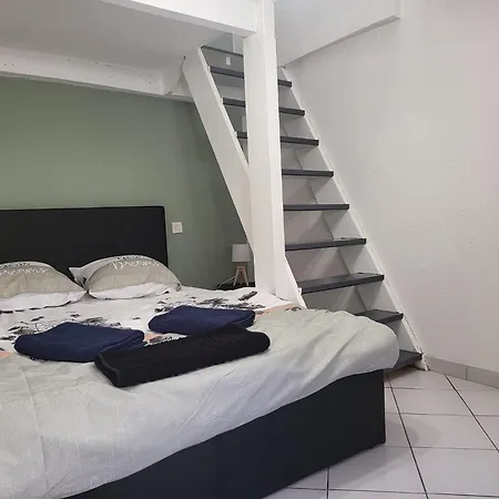 Amande, Proche Gare, Wifi Apartment *
